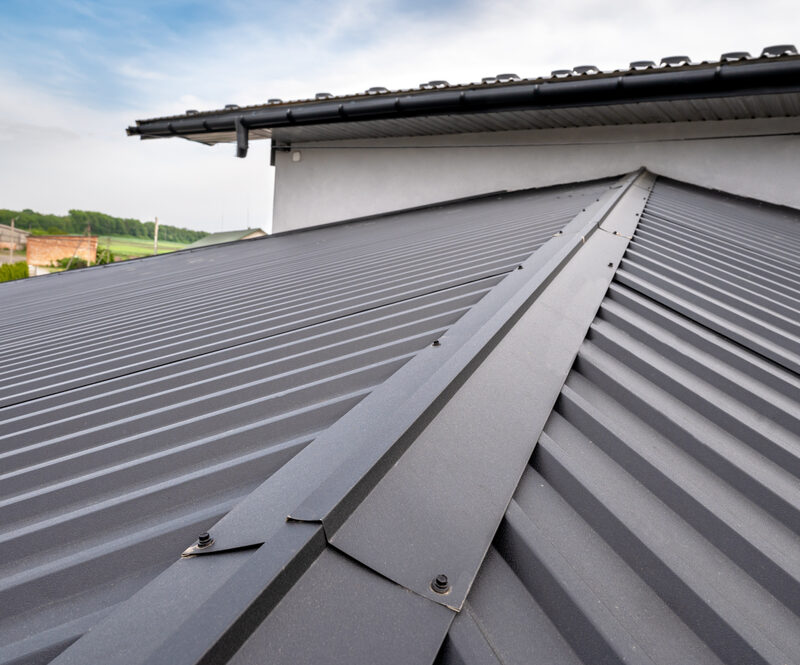 How long does a metal roof last?